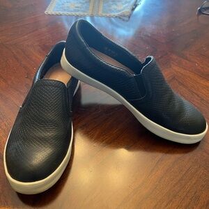 Women's Black Slip-On Sneakers